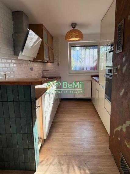 Exkluzívne na predaj rekreačný dom - Zelená Voda