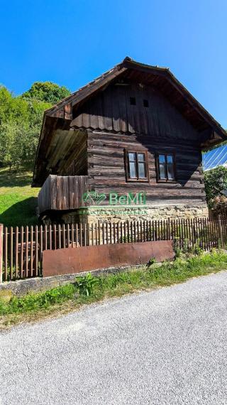 Rodinný dom Budatínska Lehota, okres Kysucké Nové Mesto, 1093m2    189-12-PEMOa