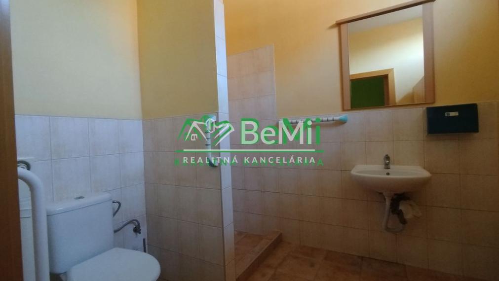 033-25-PAMA  Prenájom priestorov – Výčapy-Opatovce (82m2)