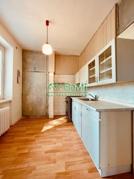 Na predaj 2-izbový byt 57 m² Prievidza