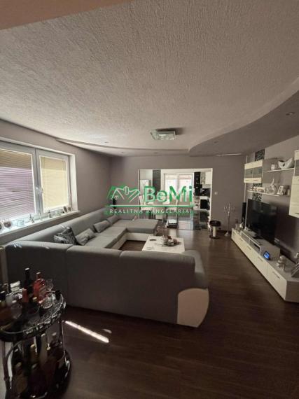 Predaj, zrekonštruovaný rodinný dom - Šahy (039-12-PEKR)