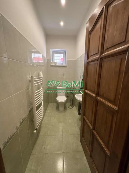 Predaj, zrekonštruovaný rodinný dom - Šahy (039-12-PEKR)