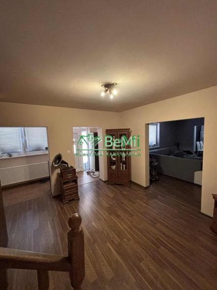 Predaj, zrekonštruovaný rodinný dom - Šahy (039-12-PEKR)