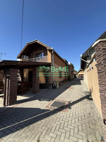 Predaj, zrekonštruovaný rodinný dom - Šahy (039-12-PEKR)