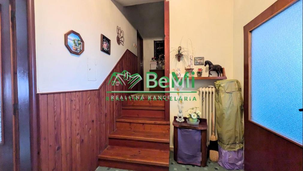 Predaj, rodinný dom - Veľké Kozmálovce (1229-12-AFI)