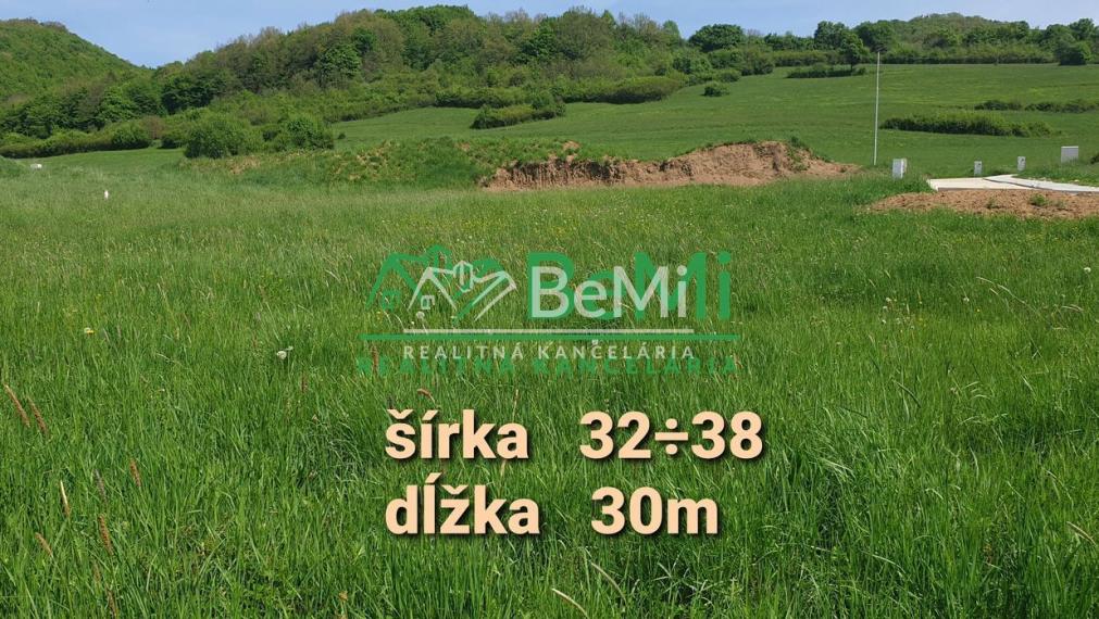 Stavebný POZEMOK ...1142 m2...Horné Hámre (170-14-DARE)