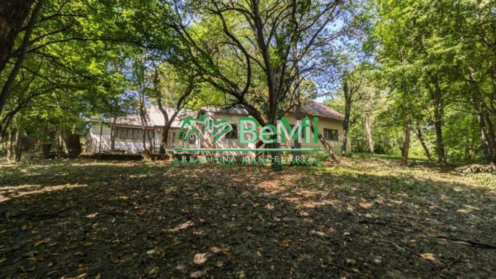 Znížená cena Dva Domy na samote v krásnej prírode Stará Turá Papraď