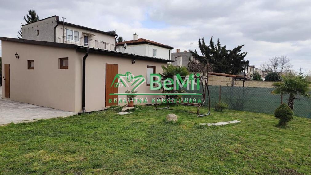 Rodinný dom na predaj  Dolné Ozorovce