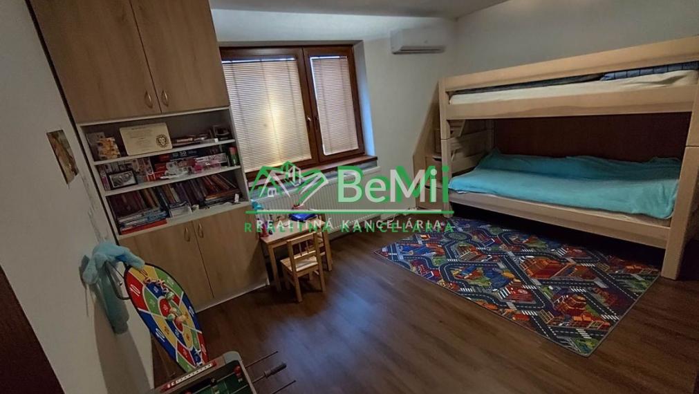 Rodinný dom na predaj  Dolné Ozorovce