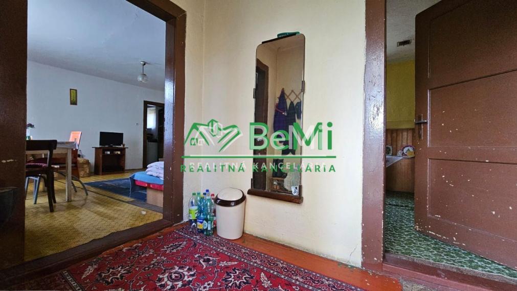 CHALUPA ŠPANIE POLE - NA PREDAJ