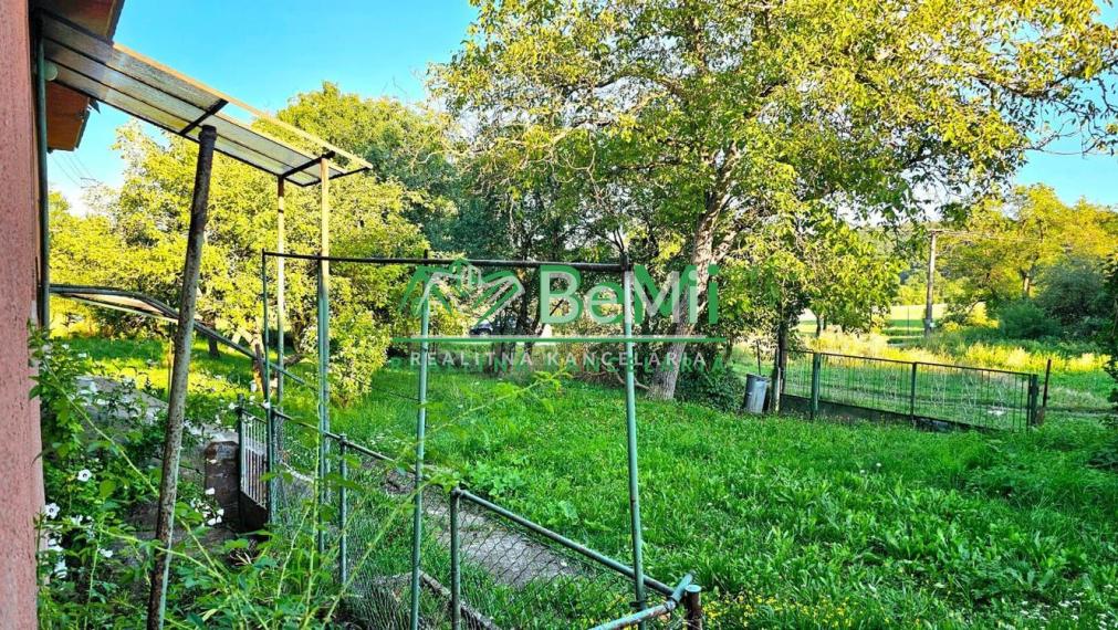 CHALUPA ŠPANIE POLE - NA PREDAJ