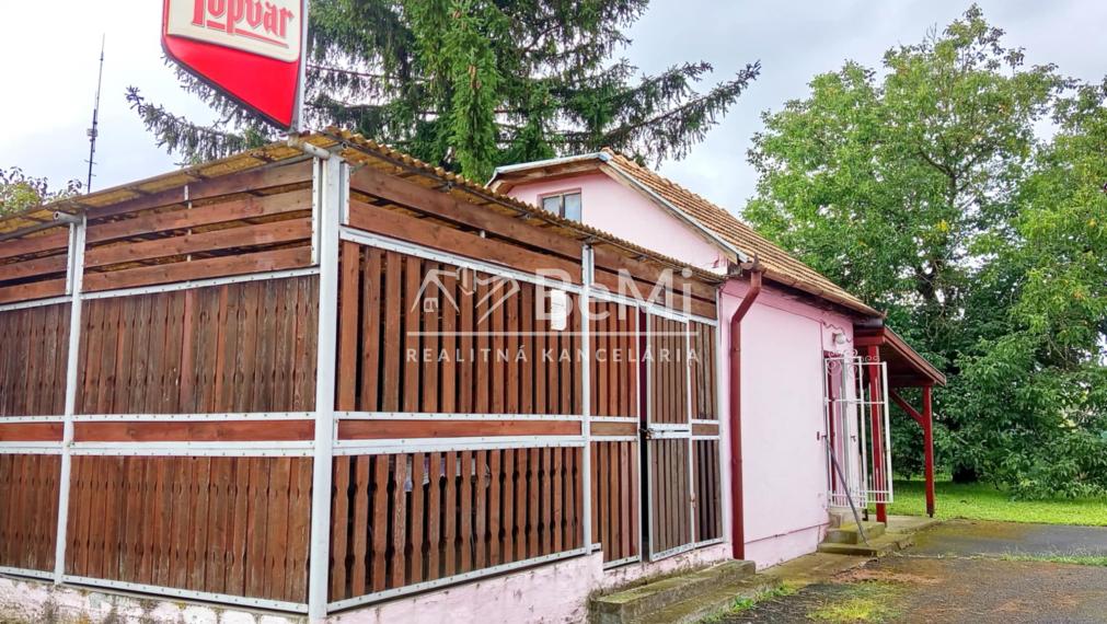 Predaj obchodný priestor/ rod. dom - Demandice (045-18-HEKA)