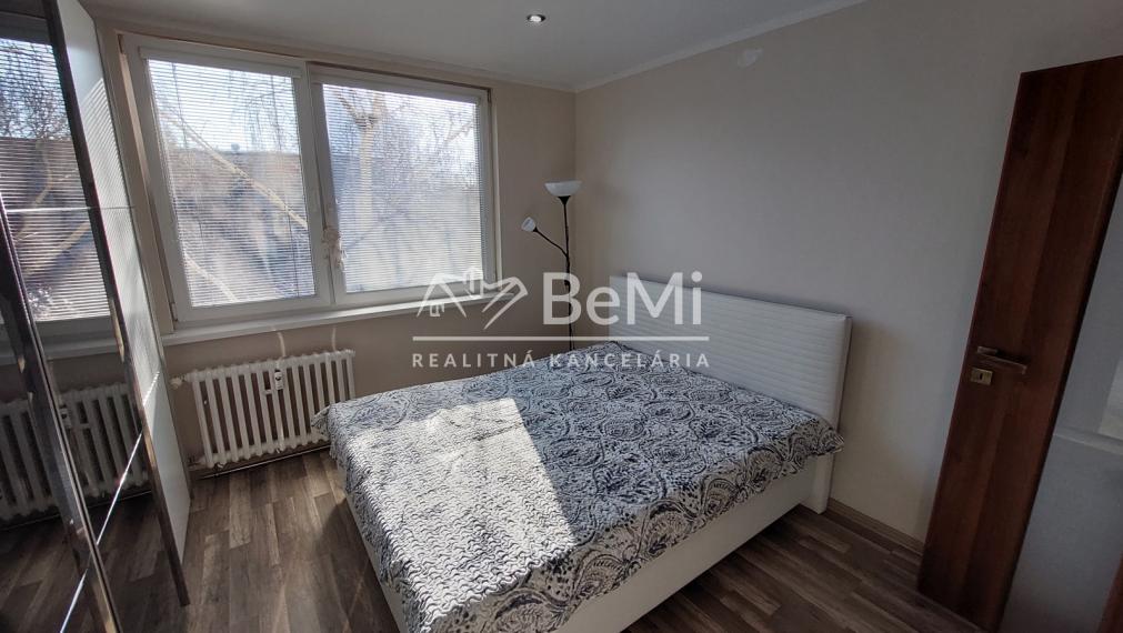 Na predaj zrekonštruovaný 2 izbový byt v meste Piešťany