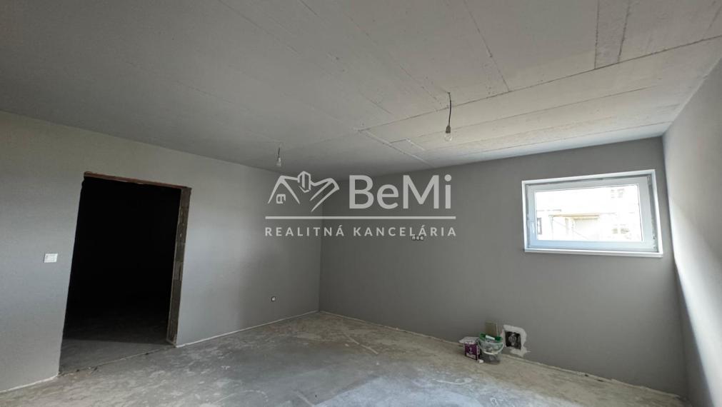 Ponúkame na predaj novostavbu v Ťapešove