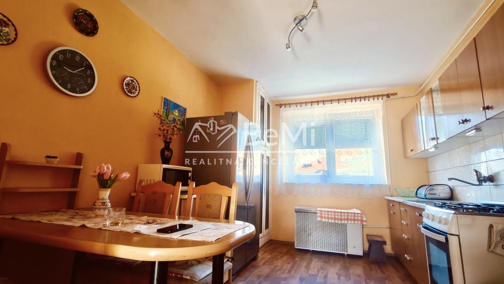 Predaj, 2 izbový byt Staré mesto - Nitra (020-112-JANS)