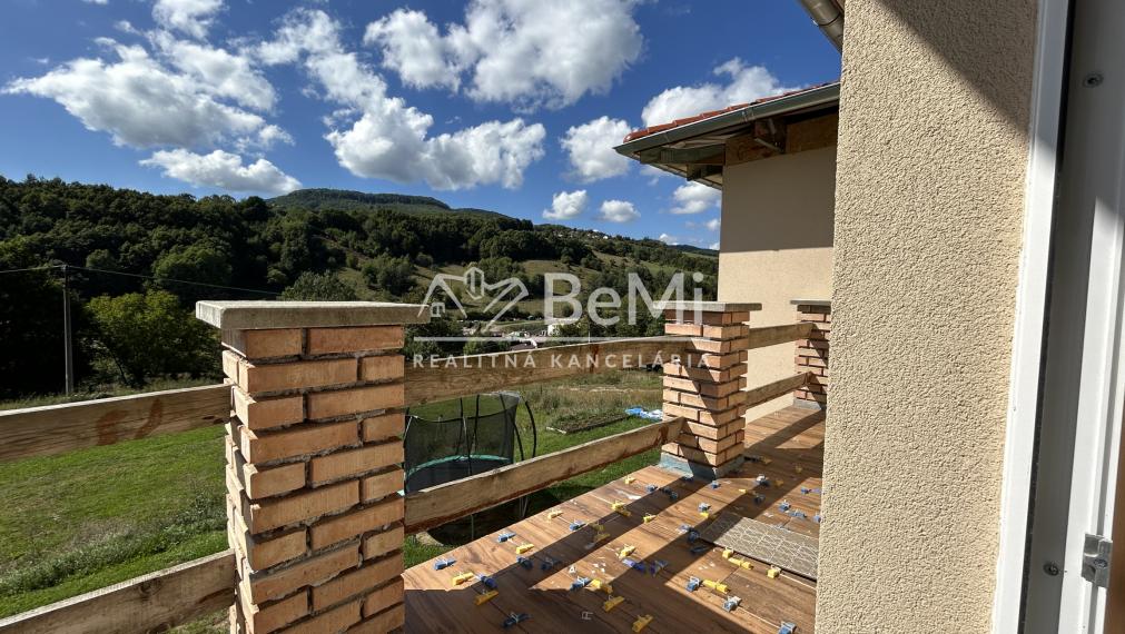 Predaj novostavba, 4 izbový byt,  rodinný dom Nová Baňa (102-12-MIJK)