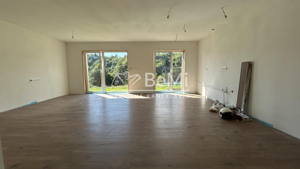 Predaj novostavba, 4 izbový byt,  rodinný dom Nová Baňa (102-12-MIJK)