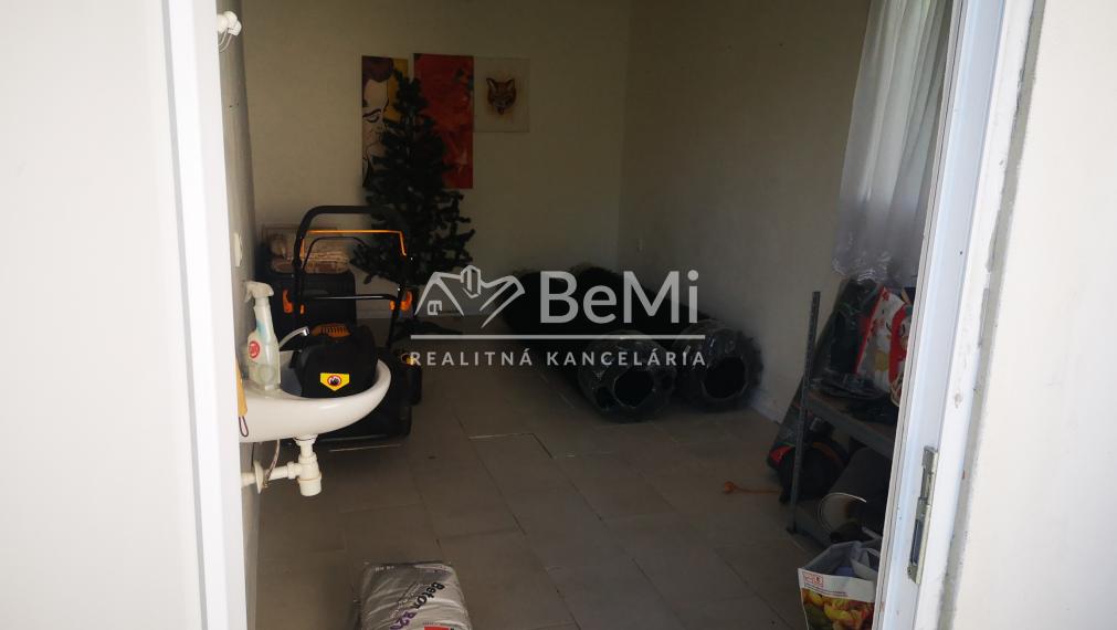 034-12-PAMA     4 izbový rodinný  dom - Palárikovo