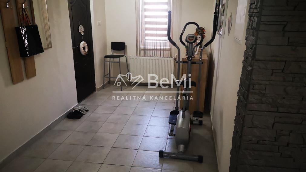 034-12-PAMA     4 izbový rodinný  dom - Palárikovo