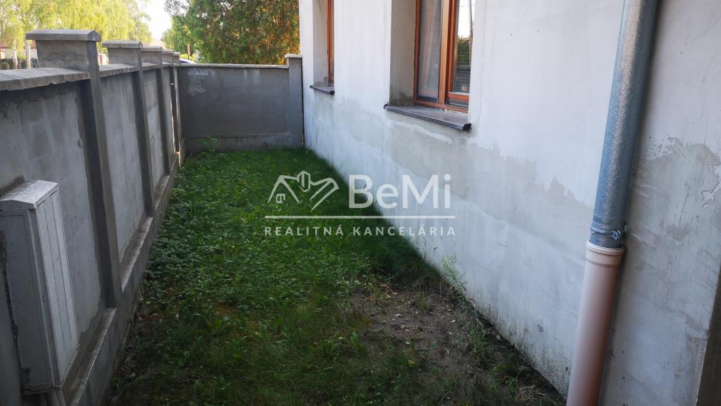 034-12-PAMA     4 izbový rodinný  dom - Palárikovo