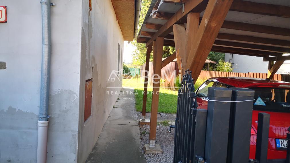 034-12-PAMA     4 izbový rodinný  dom - Palárikovo