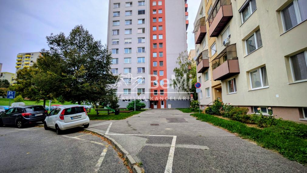 Predaj, veľká garsónka - Nitra (1231-115-AFI)