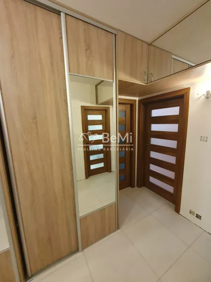 3-izbový byt ,Nitra- Alexyho ul. ,kompletná rekonštrukcia - 003-113-VISKa