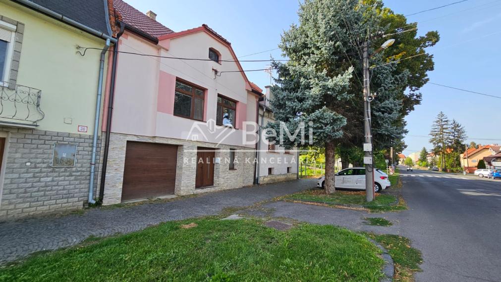 RODINNÝ DOM FIĽAKOVO-BISKUPICKÁ - NA PREDAJ