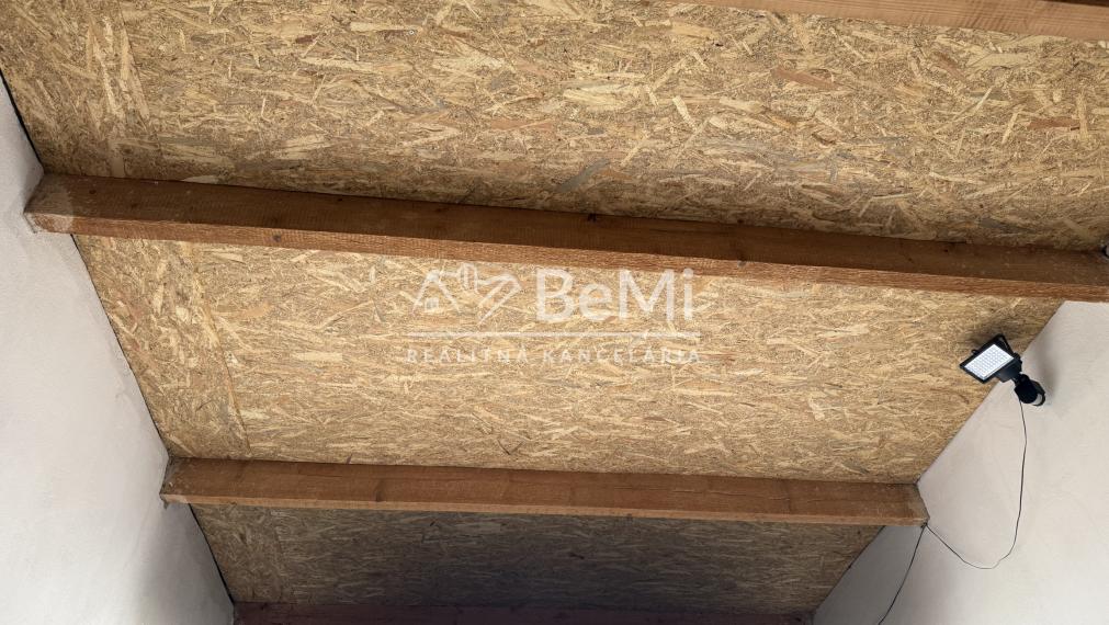 Garáž na predaj. Tačevská ulica