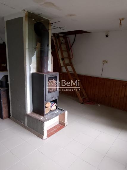 023-13-PAMA Viničný domček s pozemkom pri Branči,okres Nitra