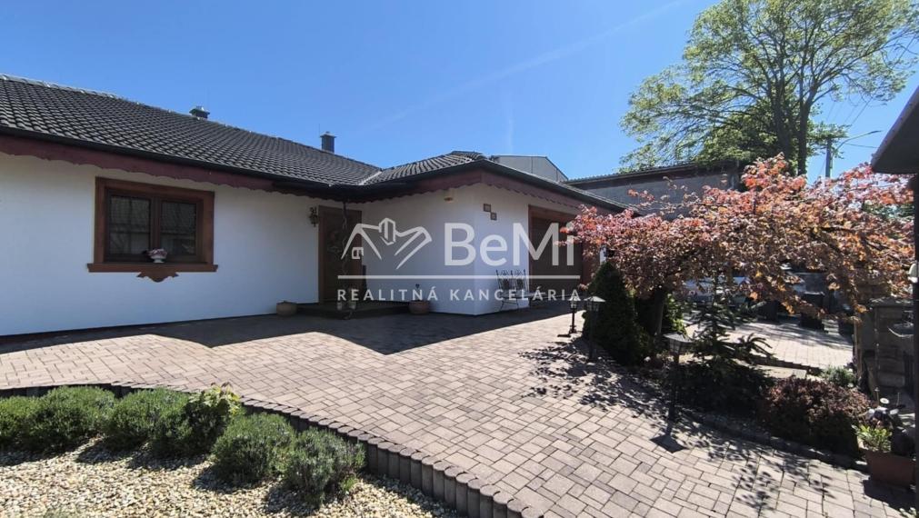 Rodinný dom bungalov Chtelnica