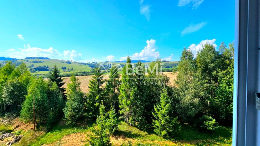 3-IZBOVÝ BYT S BALKÓNOM BREZNO-MAZORNÍKOVO - NA PREDAJ