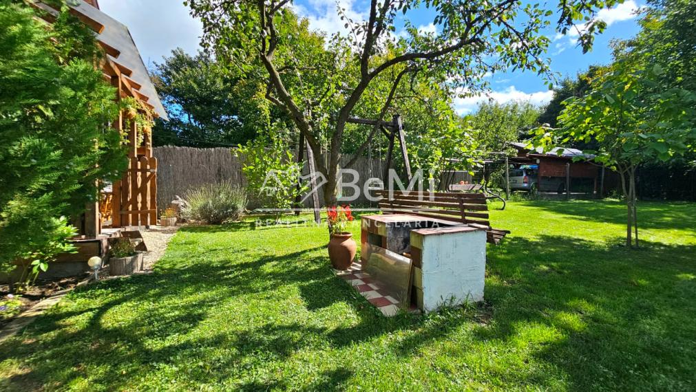 KRÁSNA CHATA V RIMAVSKEJ SOBOTE 1677m2 - NA PREDAJ