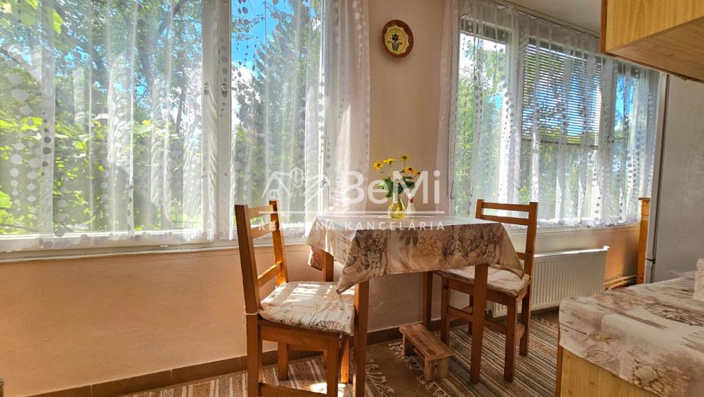 KRÁSNA CHATA V RIMAVSKEJ SOBOTE-VINICE