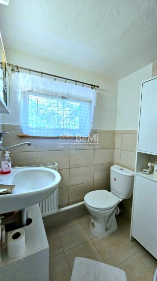 KRÁSNA CHATA V RIMAVSKEJ SOBOTE-VINICE