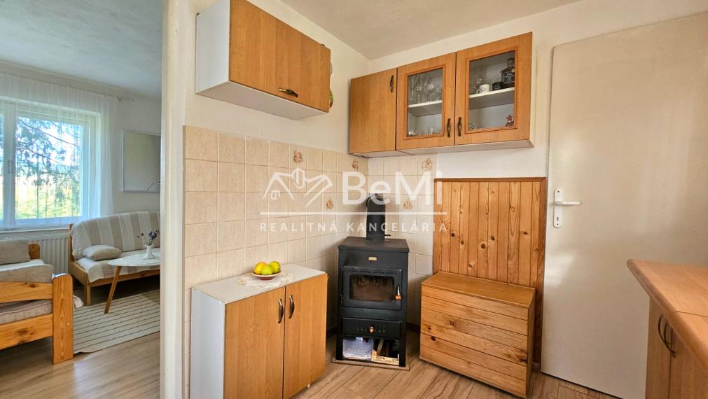 KRÁSNA CHATA V RIMAVSKEJ SOBOTE-VINICE