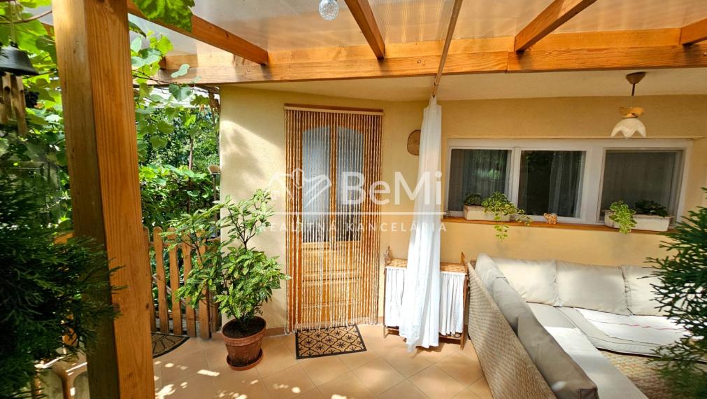 KRÁSNA CHATA V RIMAVSKEJ SOBOTE-VINICE