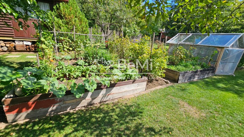 KRÁSNA CHATA V RIMAVSKEJ SOBOTE-VINICE