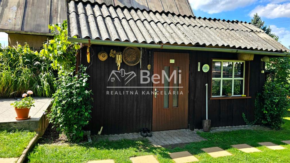 KRÁSNA CHATA V RIMAVSKEJ SOBOTE-VINICE