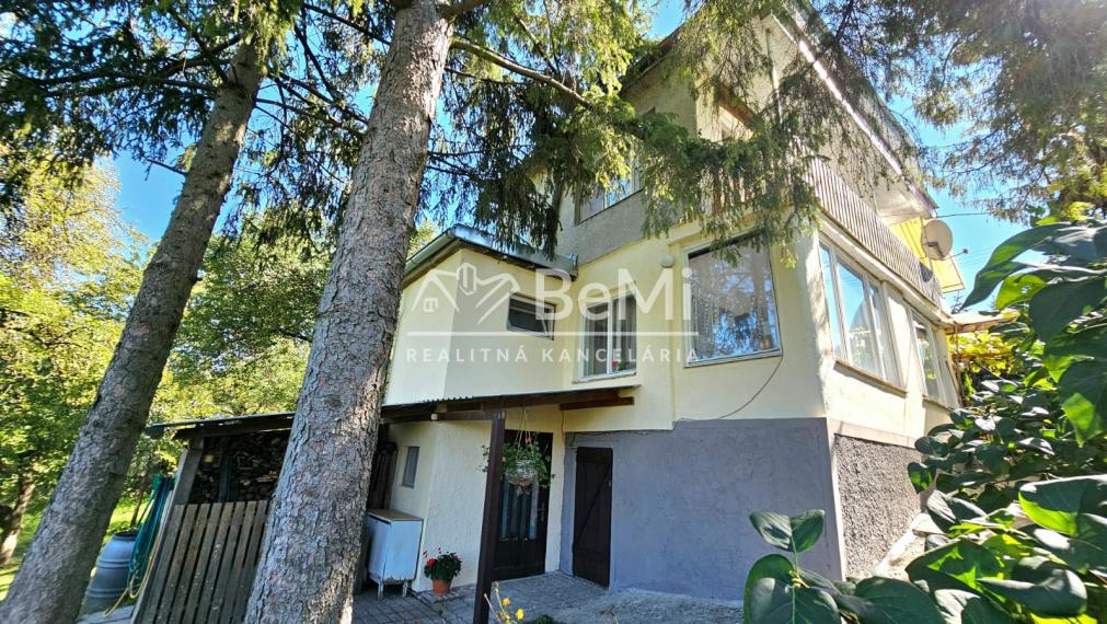 KRÁSNA CHATA V RIMAVSKEJ SOBOTE-VINICE