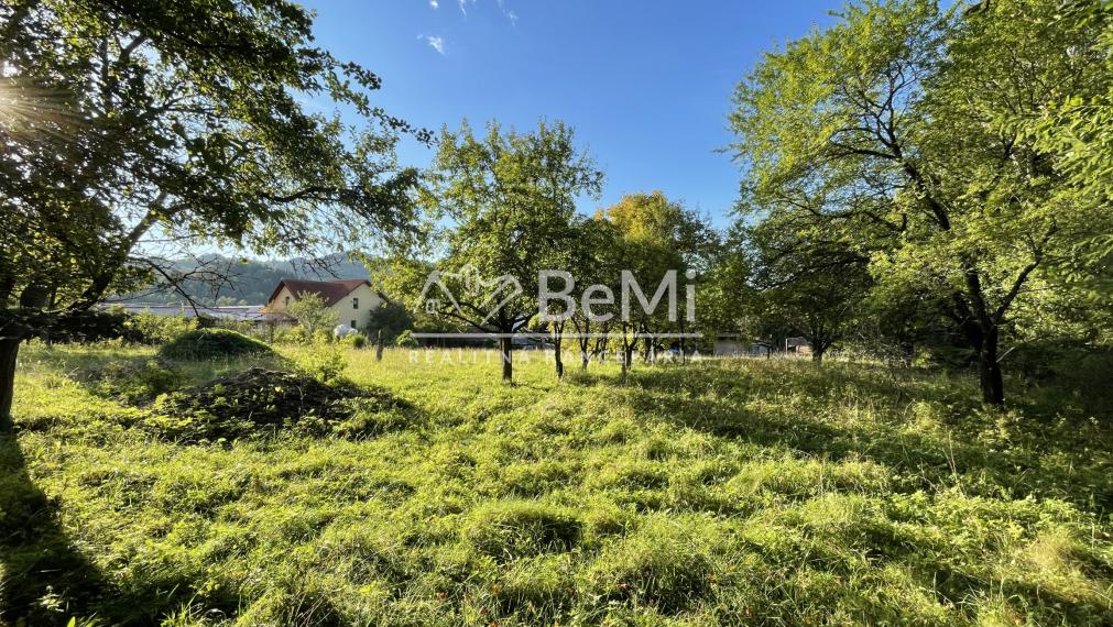 Znižená cena -predaj pozemku v interaviláne obce Sklené - Turč,Teplice