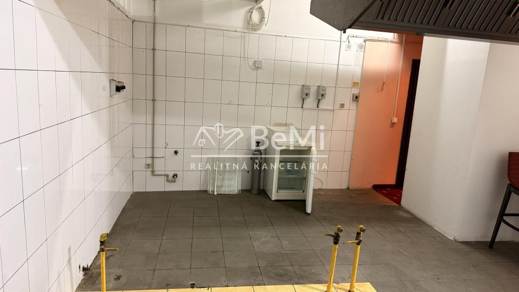 INVESTIČNÁ PRÍLEŽITOSŤ – CENTRUM TRENČÍNA 020-15-MIKUa