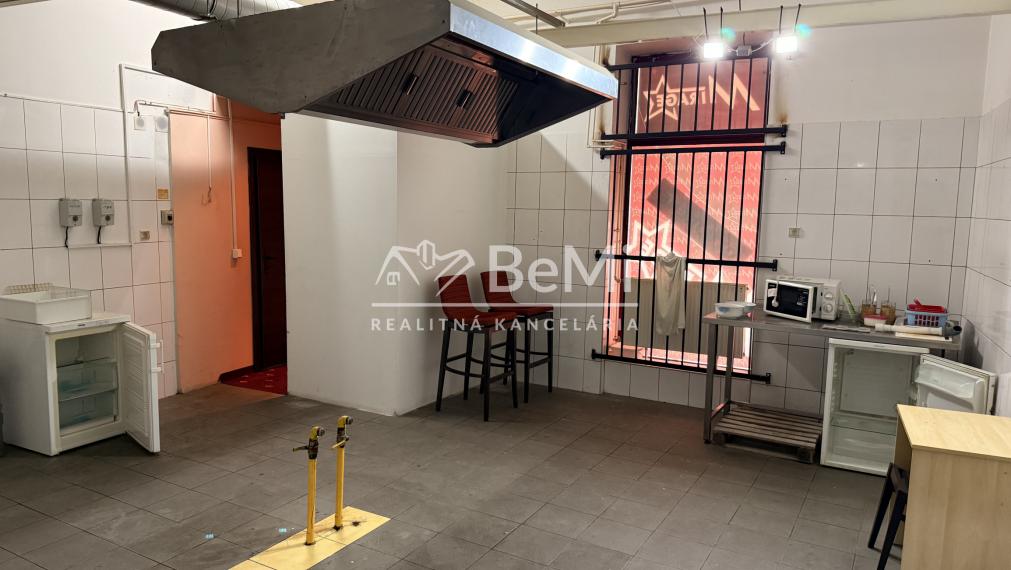 INVESTIČNÁ PRÍLEŽITOSŤ – CENTRUM TRENČÍNA 020-15-MIKUa