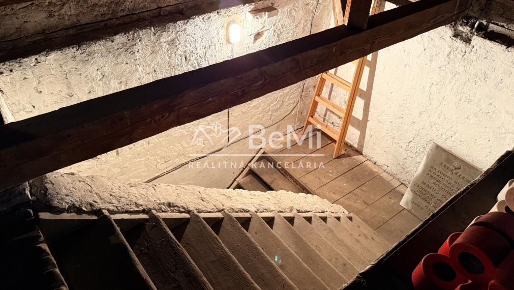 INVESTIČNÁ PRÍLEŽITOSŤ – CENTRUM TRENČÍNA 020-15-MIKUa