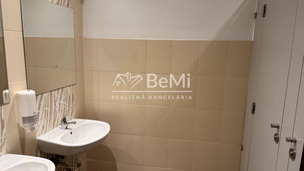 INVESTIČNÁ PRÍLEŽITOSŤ – CENTRUM TRENČÍNA 020-15-MIKUa