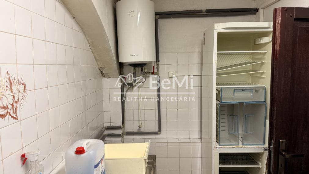 INVESTIČNÁ PRÍLEŽITOSŤ – CENTRUM TRENČÍNA 020-15-MIKUa