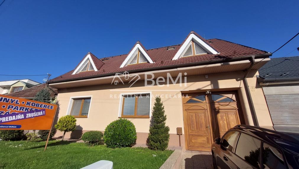 Na predaj rodinný dom s predajňou -Trebatice ID 207-12-LUGUE