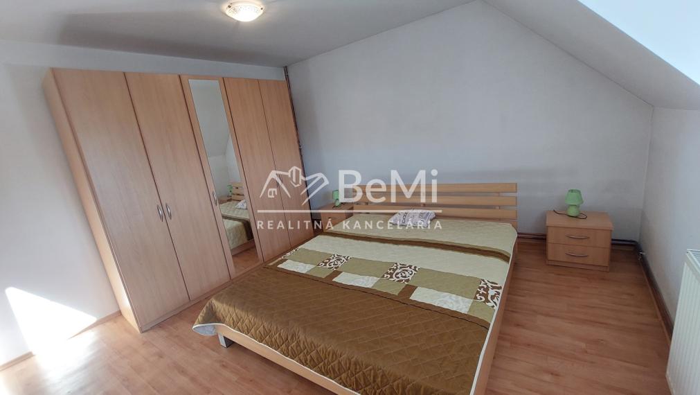 Na predaj rodinný dom s predajňou -Trebatice ID 207-12-LUGUE