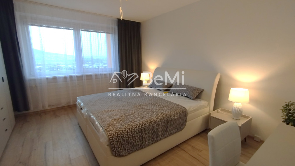 036-213-PAMA Krásny, veľký 3 izbový byt v Nitre na prenájom