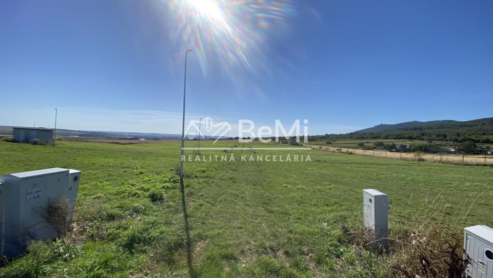 Nitra Štitáre pozemky ID 589-14-MIG